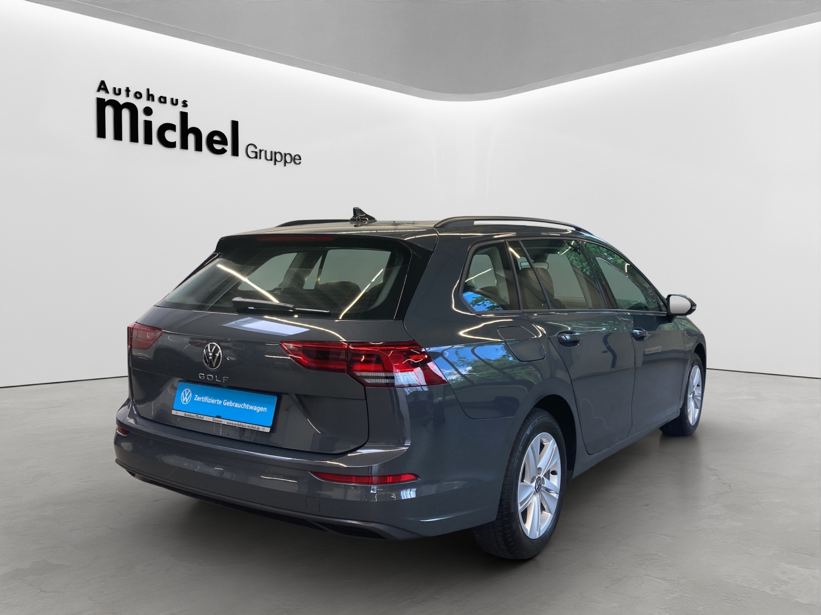 Golf 8 Variant TDI Life LED Navi TravelAssist Kamera