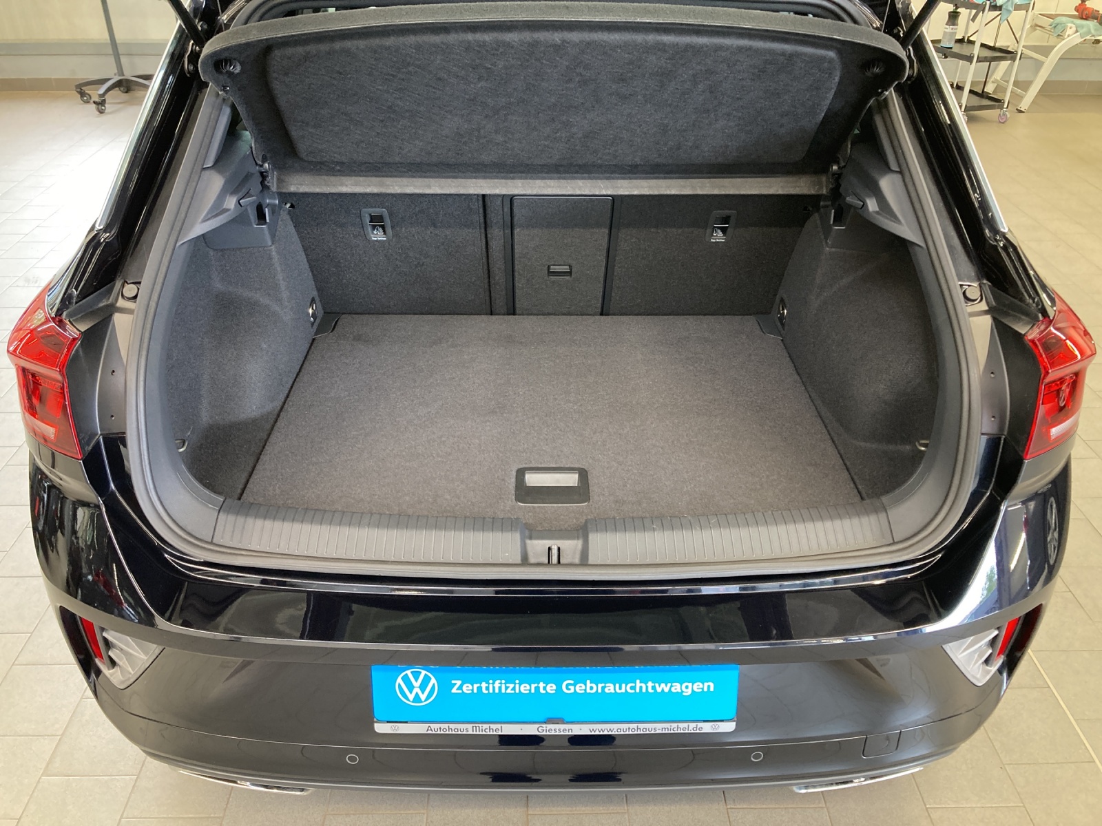 T-Roc TDI R-Line LED-Plus TravelAssist Navi