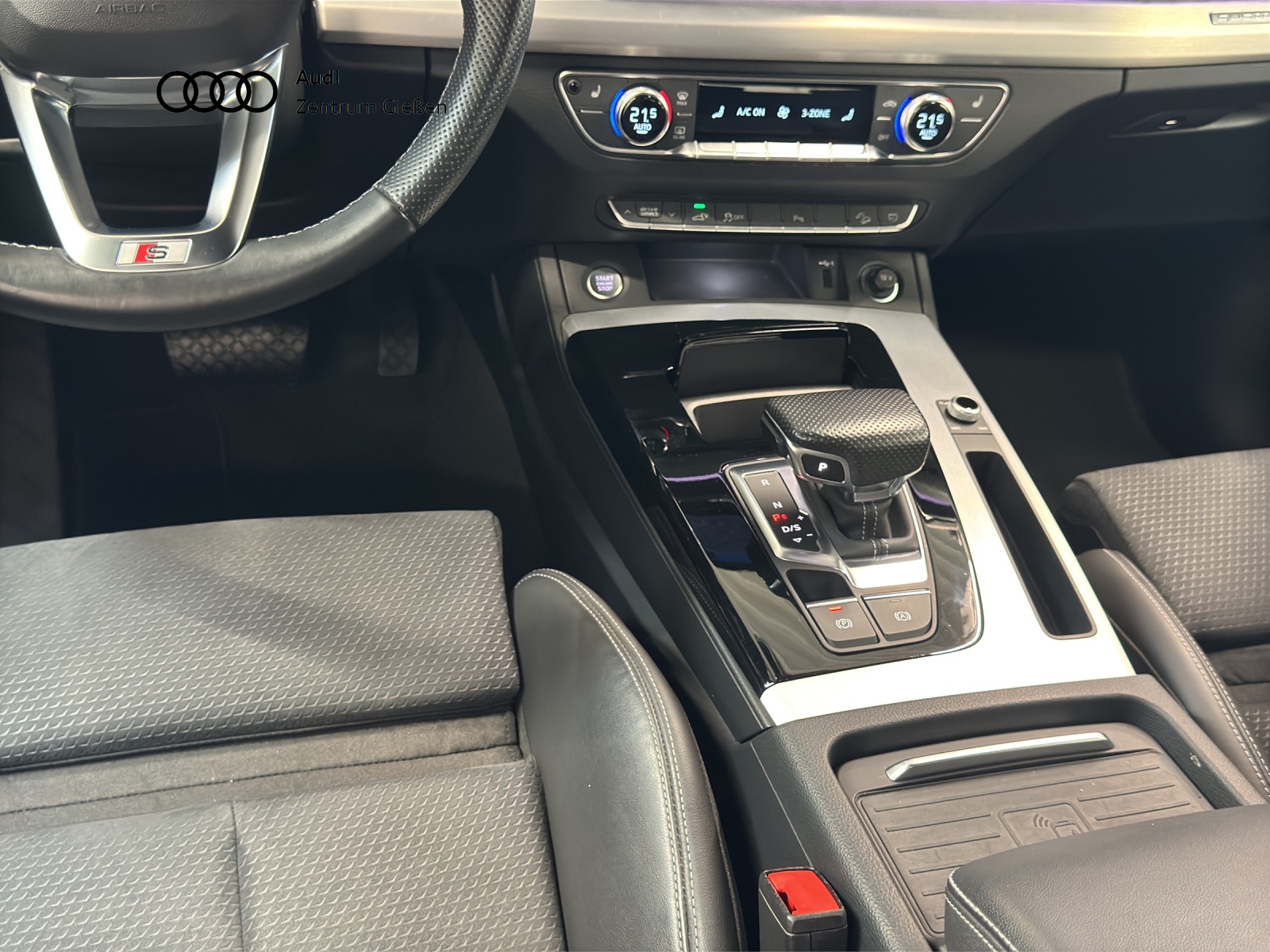 Q5 50 TFSI e quattro S line AHK Matrix HuD B&O