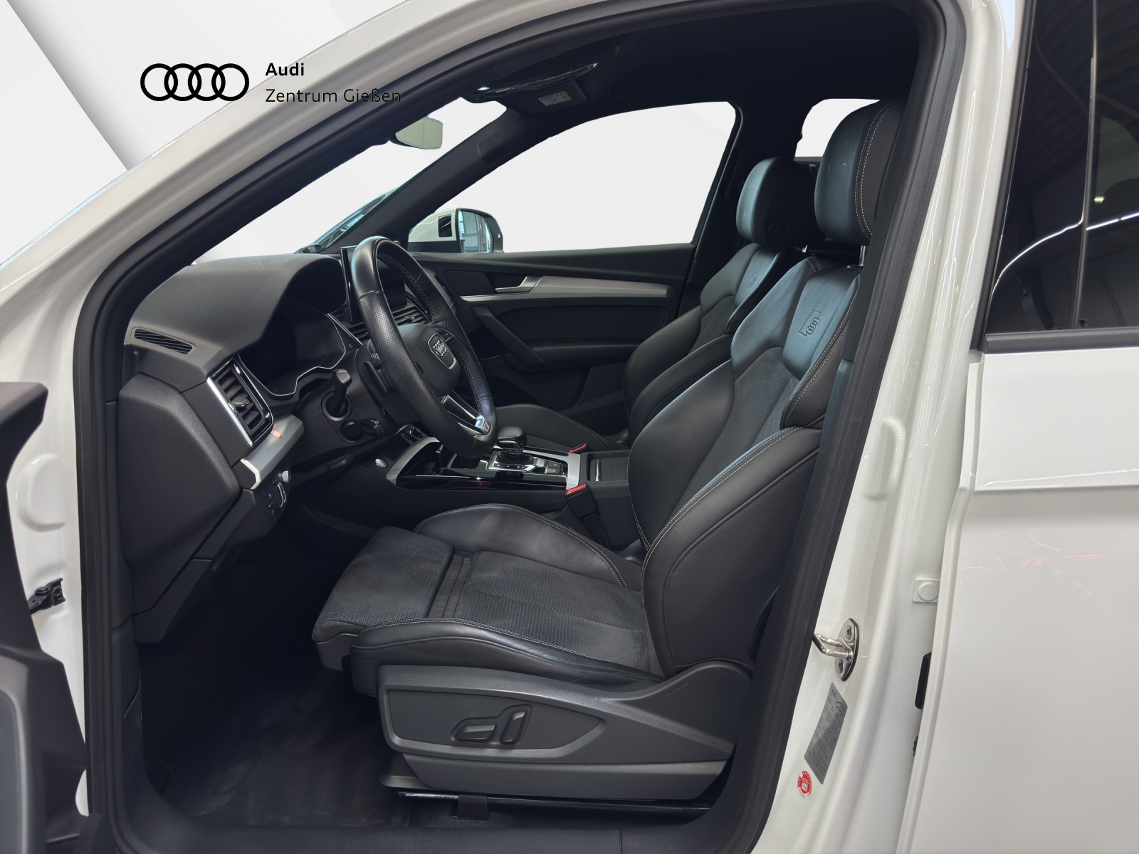 Q5 50 TFSI e quattro S line AHK Matrix HuD B&O