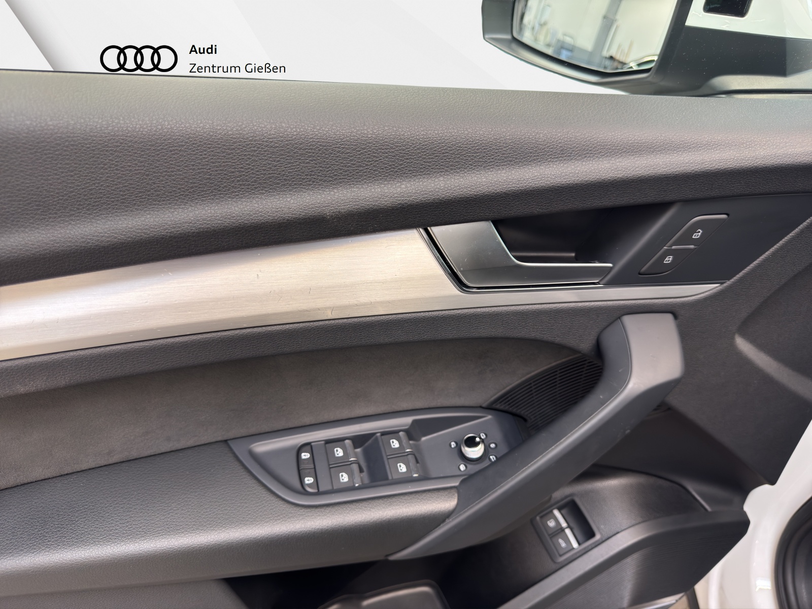 Q5 50 TFSI e quattro S line AHK Matrix HuD B&O