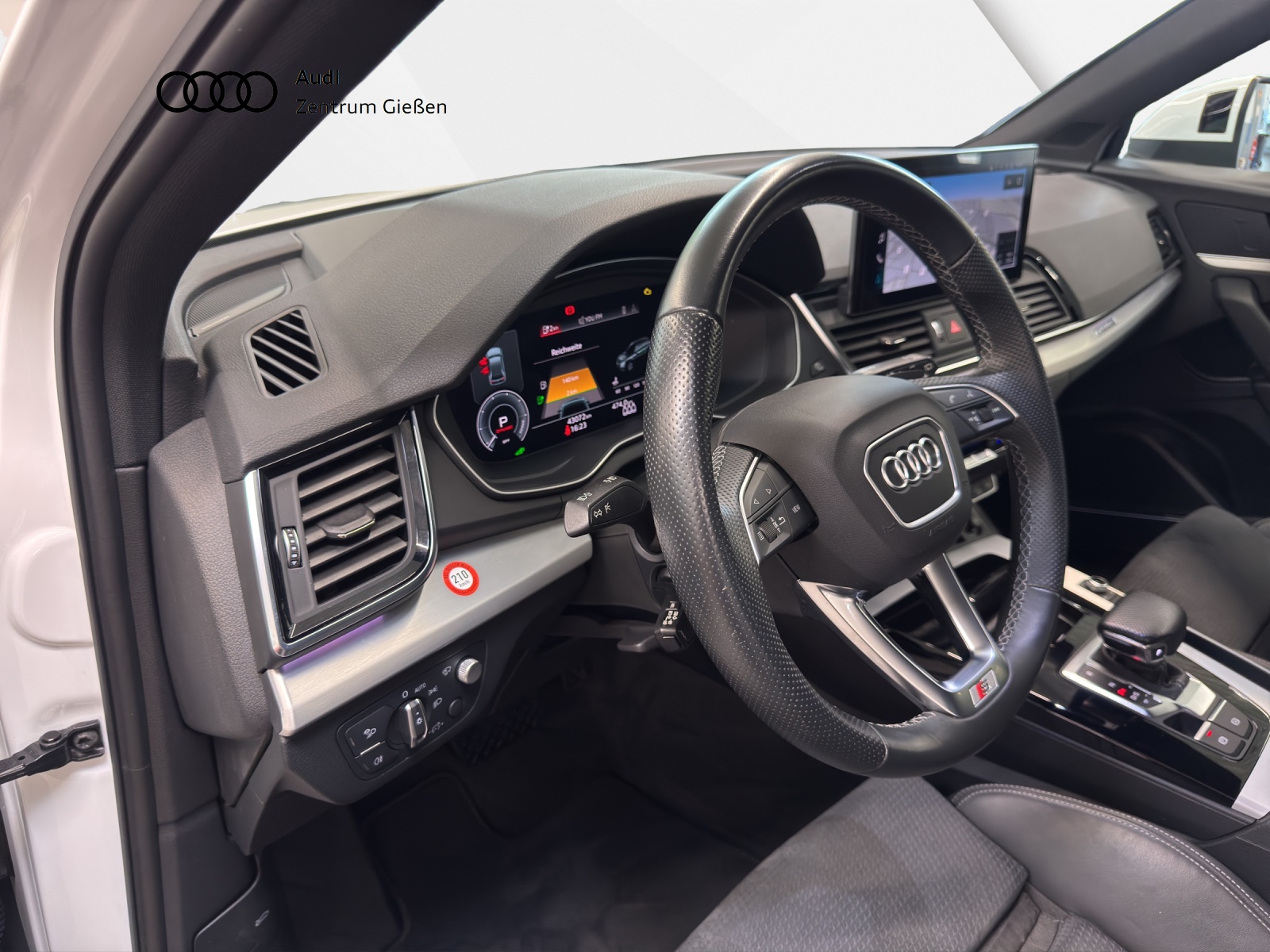 Q5 50 TFSI e quattro S line AHK Matrix HuD B&O