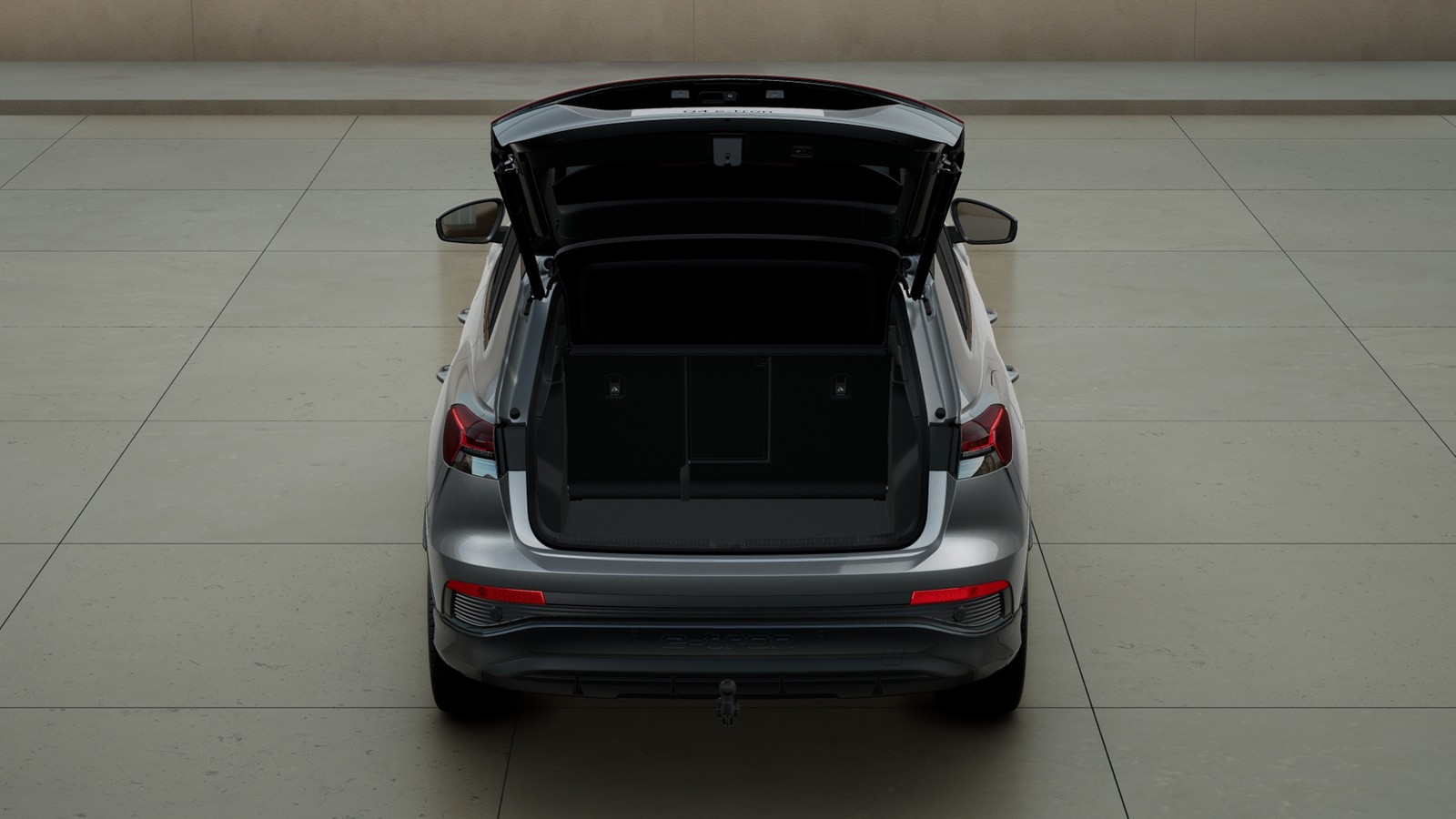 Q4 40 e-tron 150 kW UPE 66190 AHK, Pano, Optikpaket schwarz plus, MATRIX, S line MMI pro