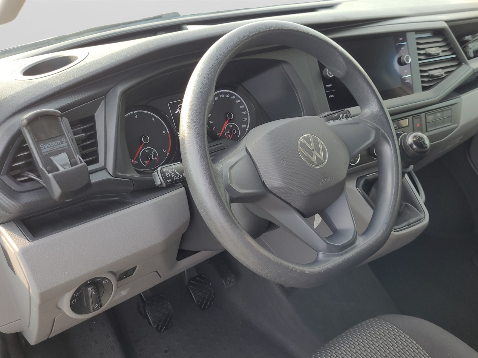 T6 Transporter Kasten 6.1 TDI Klima Navi Standheizung GRA
