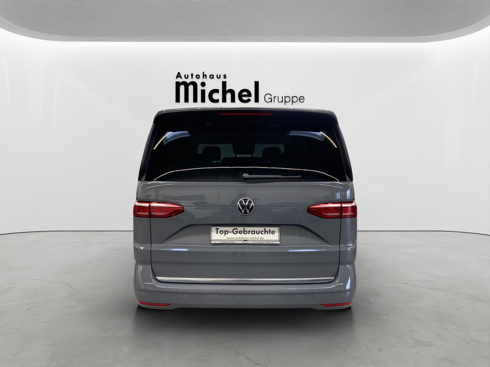 T7 Multivan Style 2.0 TDI DSG LÜ AHK IQ Navi Pano AGR Sitze 7 Sitze