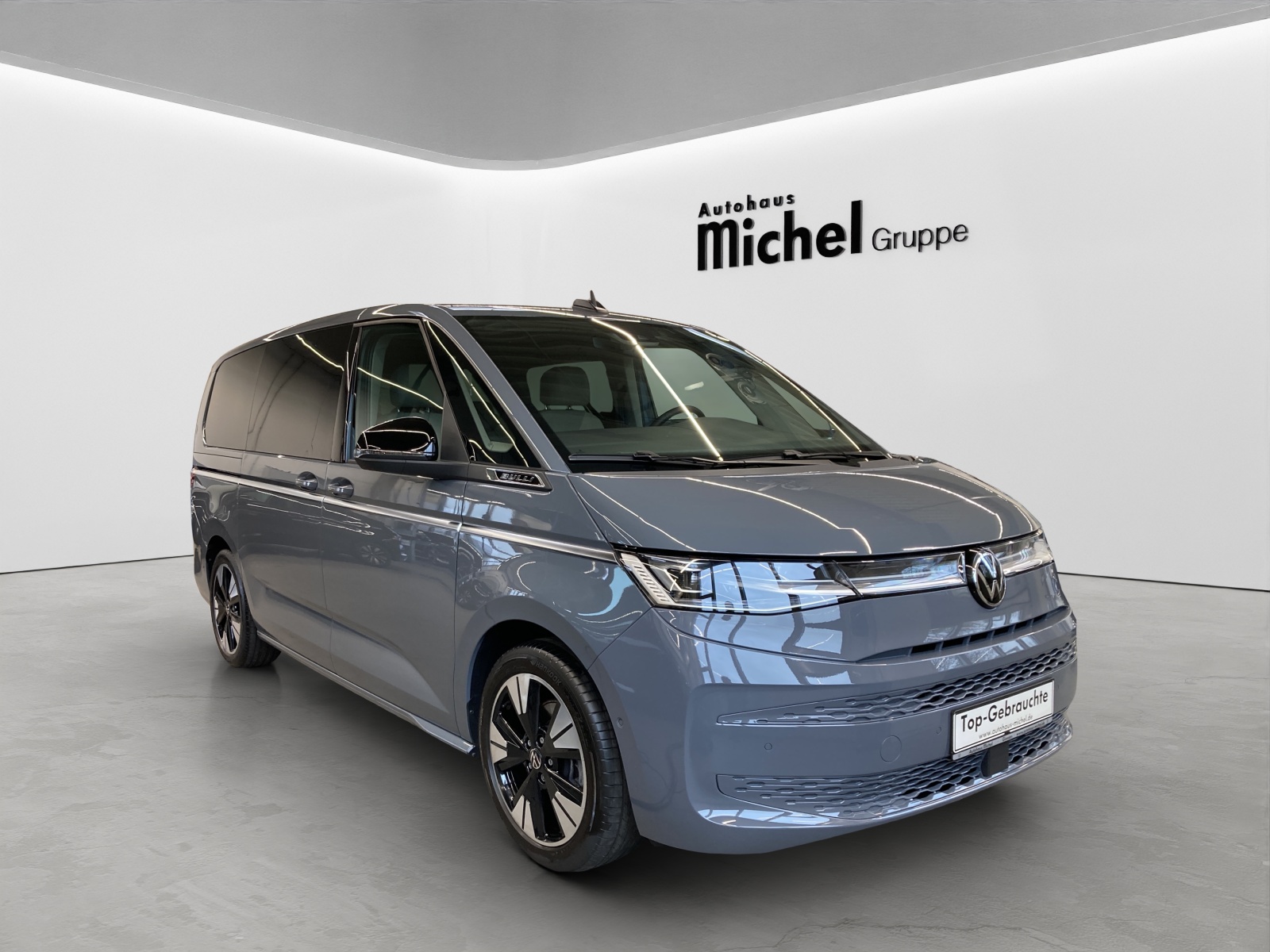 T7 Multivan Style 2.0 TDI DSG LÜ AHK IQ Navi Pano AGR Sitze 7 Sitze