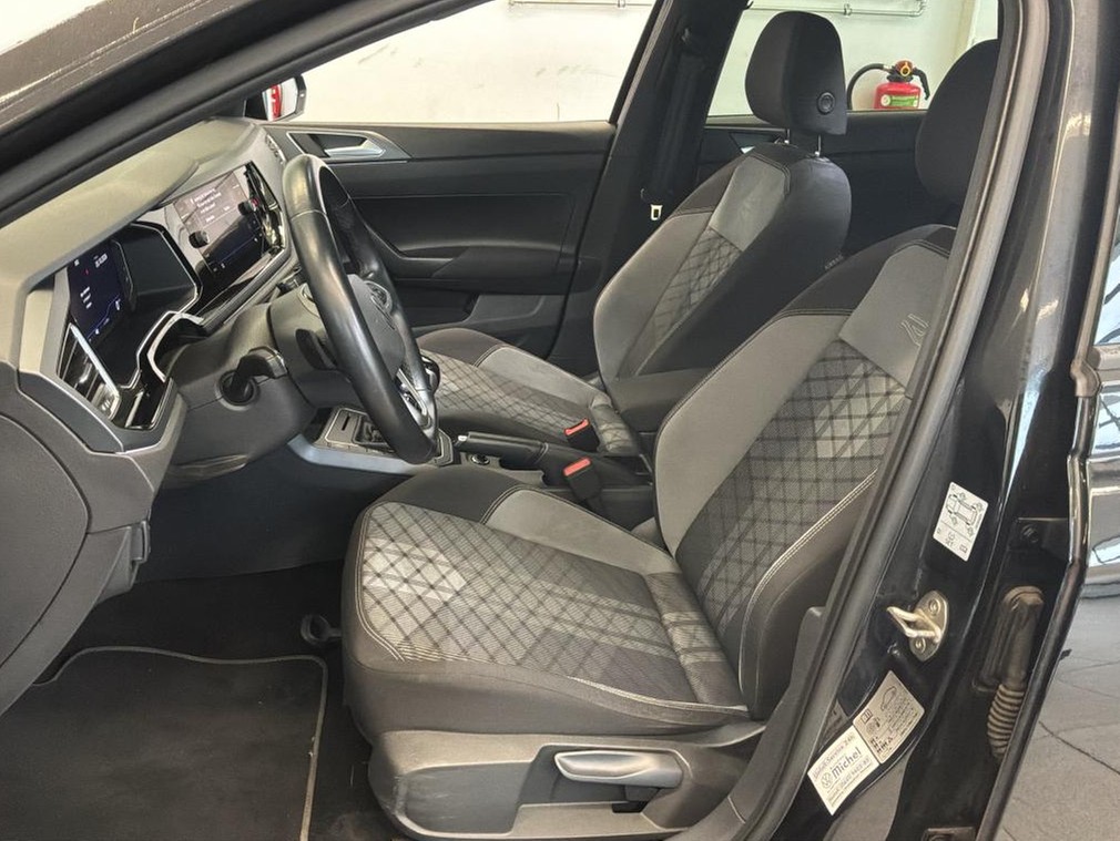 Polo TSI DSG R-Line IQ-Light Navi Sitzheizung