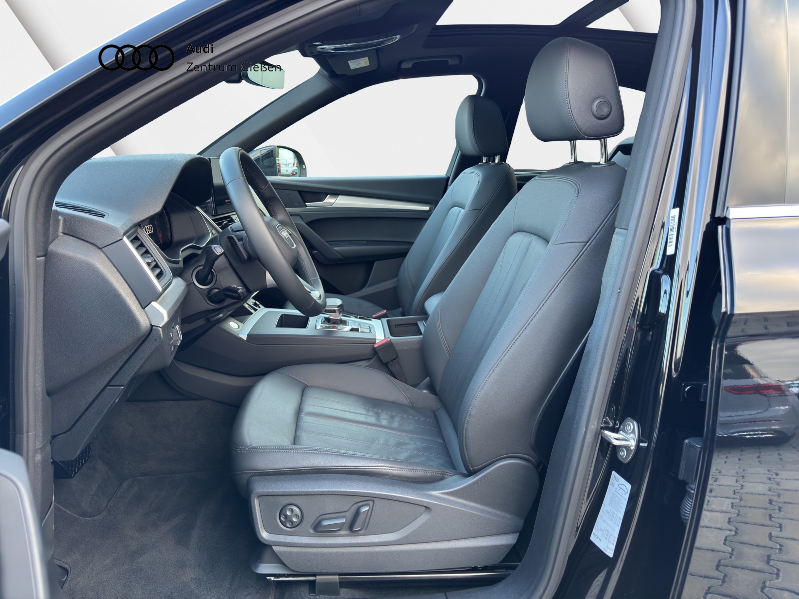Q5 Sportback 40 TDI quattro S line MATRIX PANO AHK 360°Kamera
