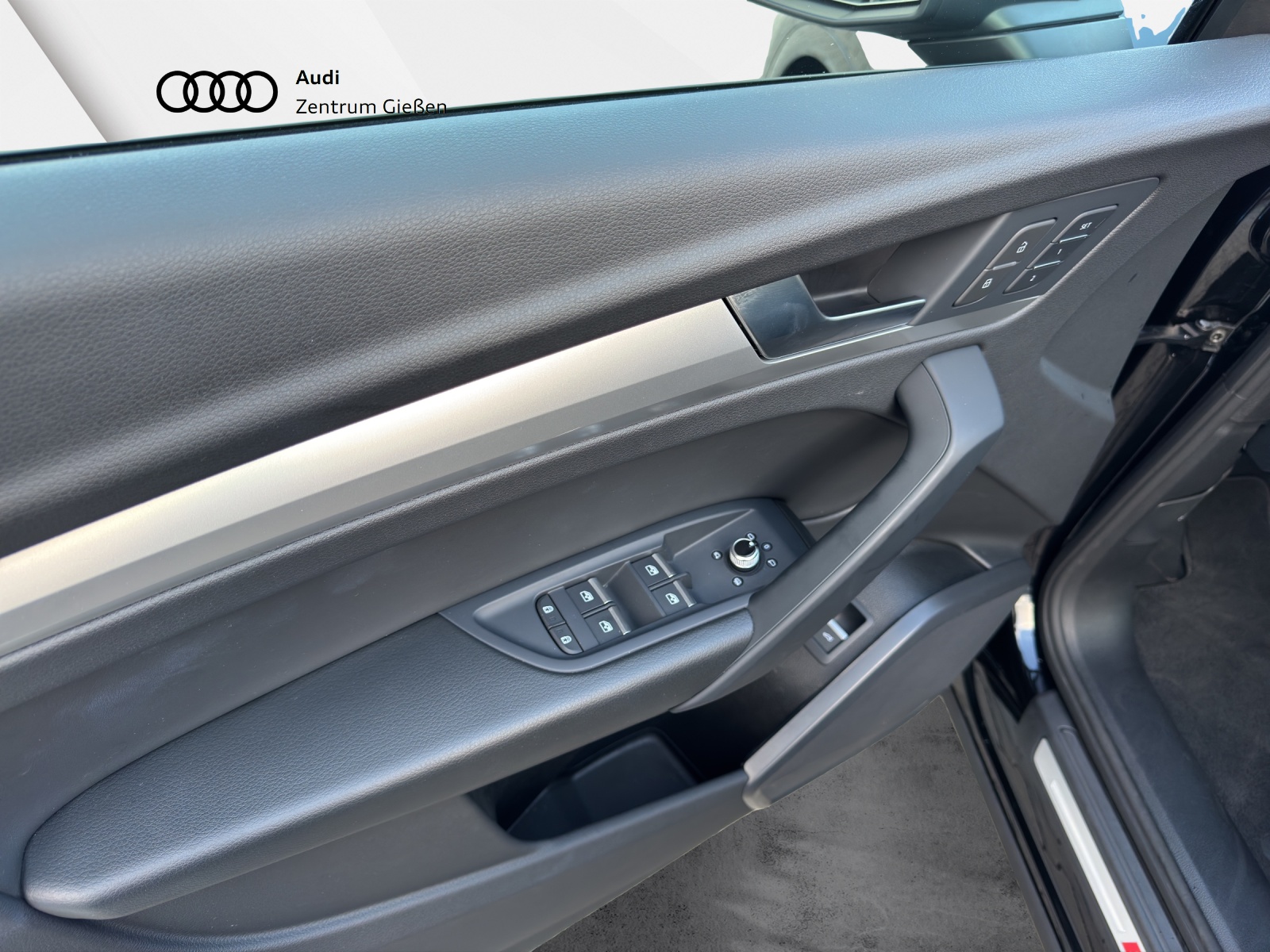 Q5 Sportback 40 TDI quattro S line MATRIX PANO AHK 360°Kamera