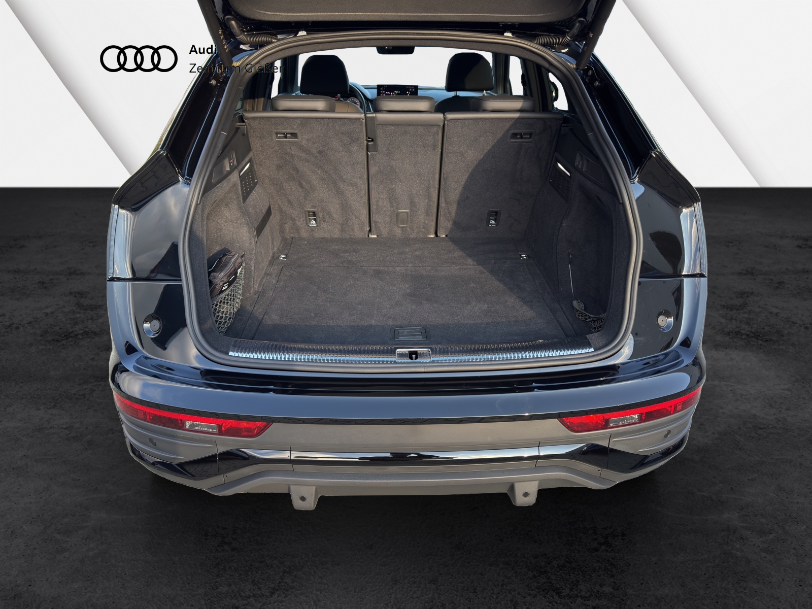 Q5 Sportback 40 TFSI quattro advanced black MATRIX PANO AHK 360°Kamera