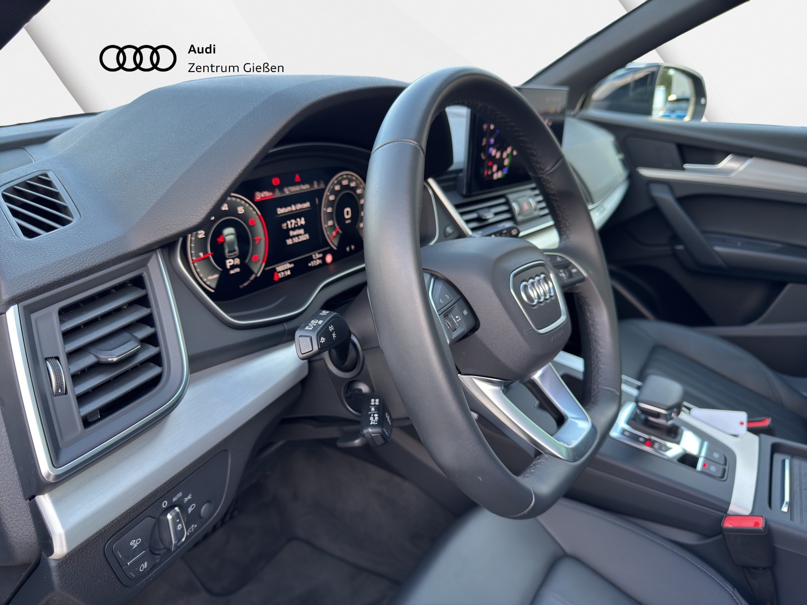 Q5 Sportback 40 TFSI quattro advanced black MATRIX PANO AHK 360°Kamera