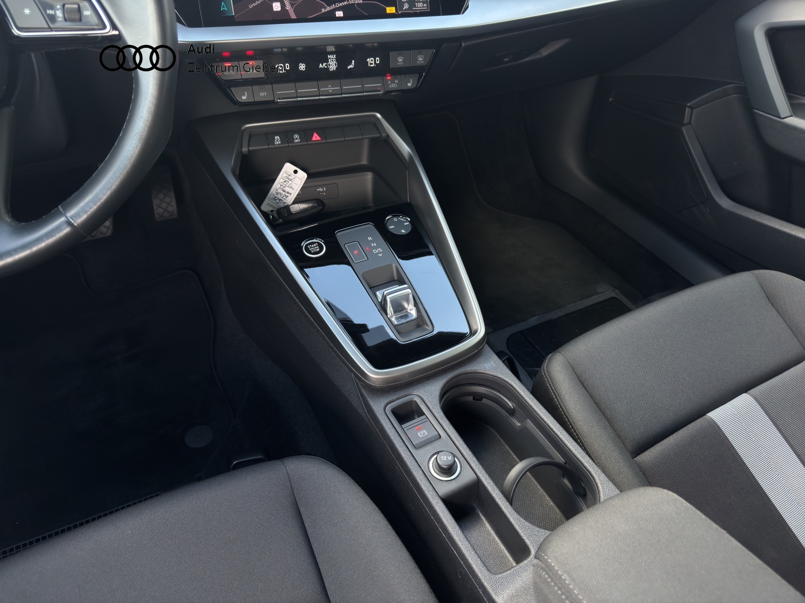 A3 Limousine 30 TFSI S-tronic advanced MMI Navi Plus Businesspaket 