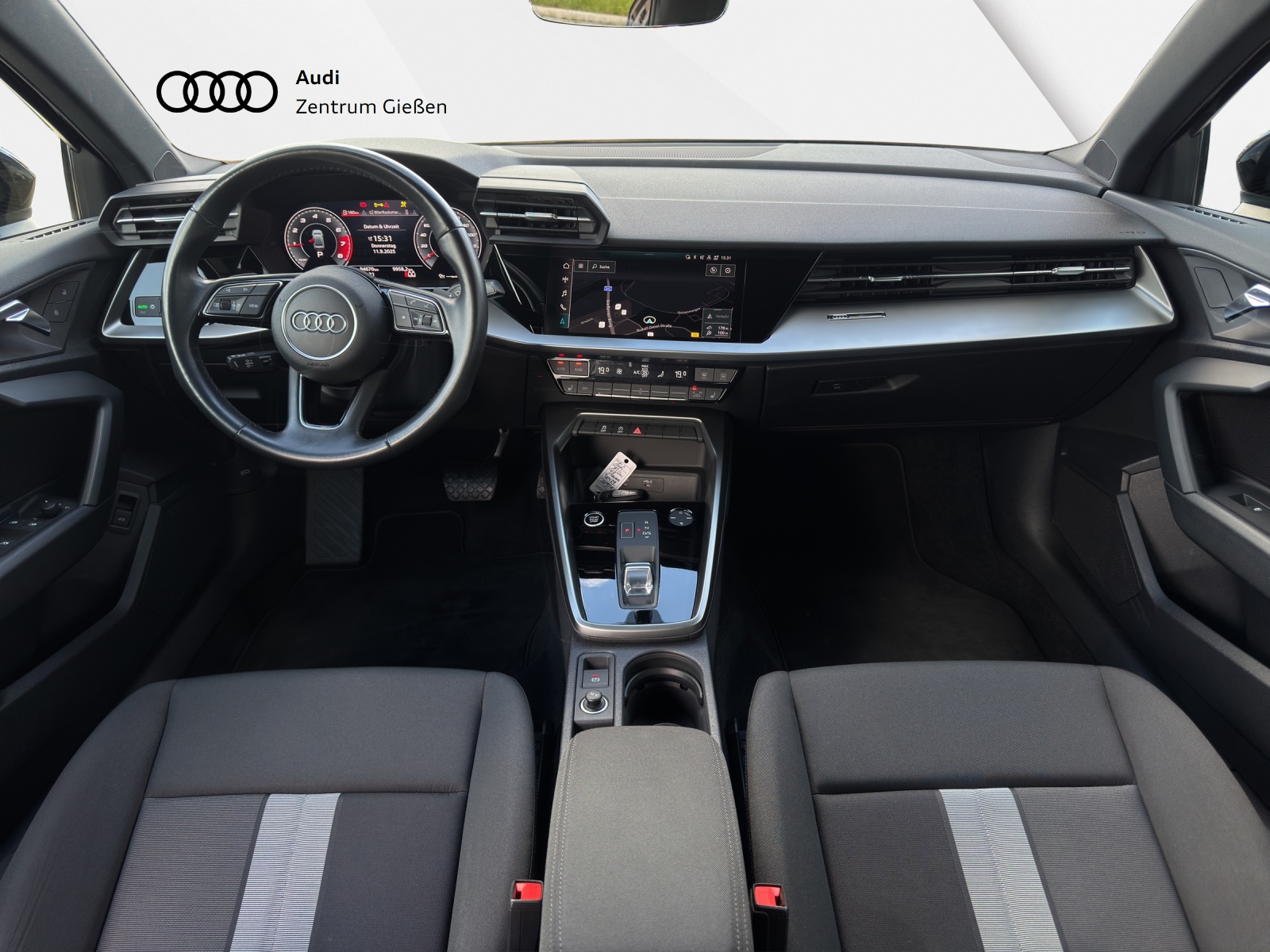A3 Limousine 30 TFSI S-tronic advanced MMI Navi Plus Businesspaket 