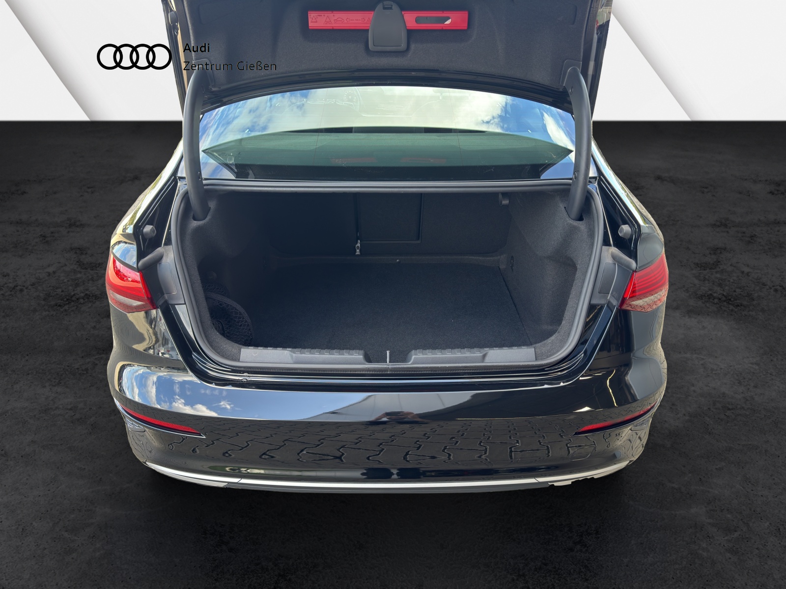A3 Limousine 30 TFSI S-tronic advanced MMI Navi Plus Businesspaket 