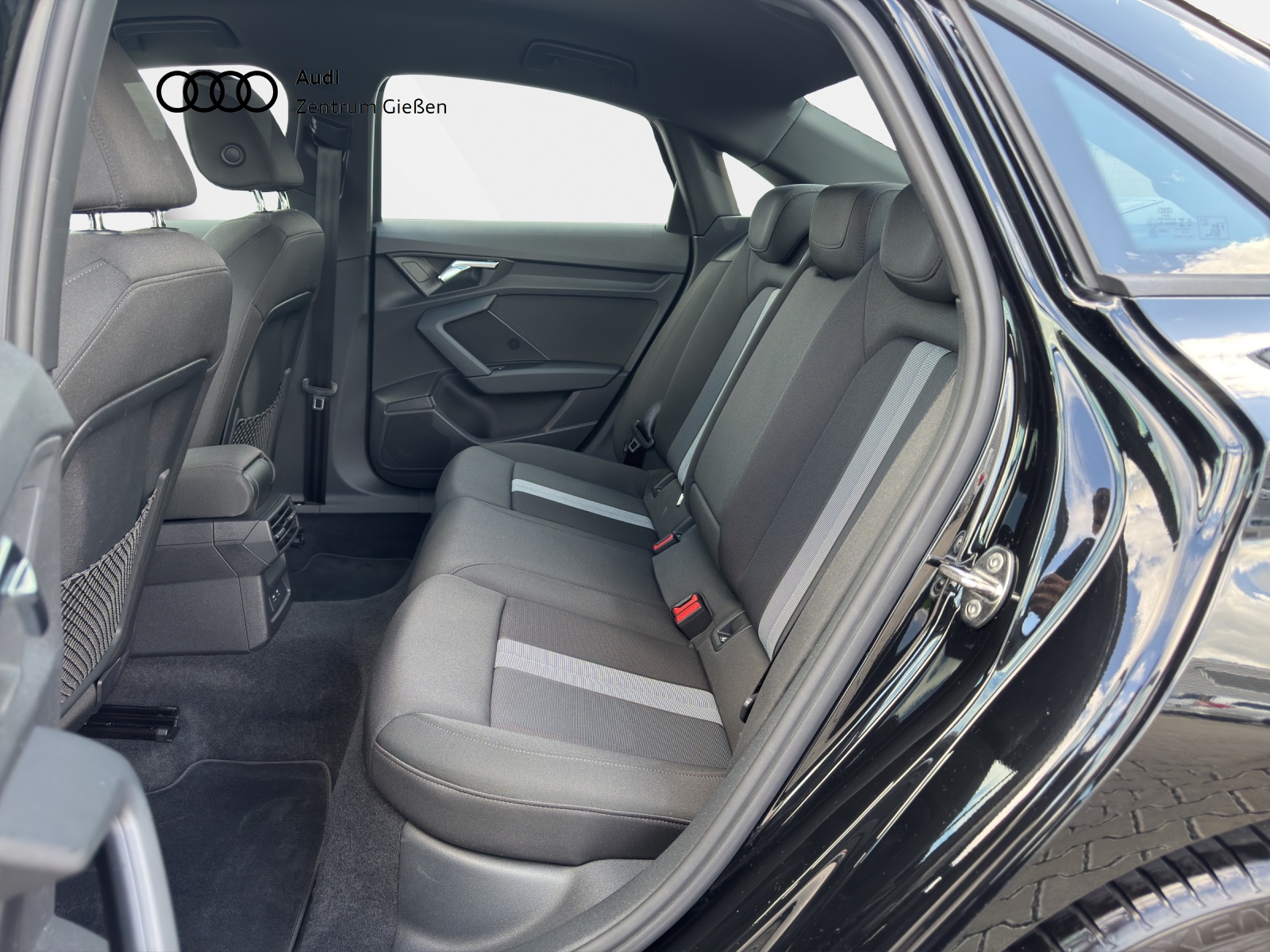 A3 Limousine 30 TFSI S-tronic advanced MMI Navi Plus Businesspaket 