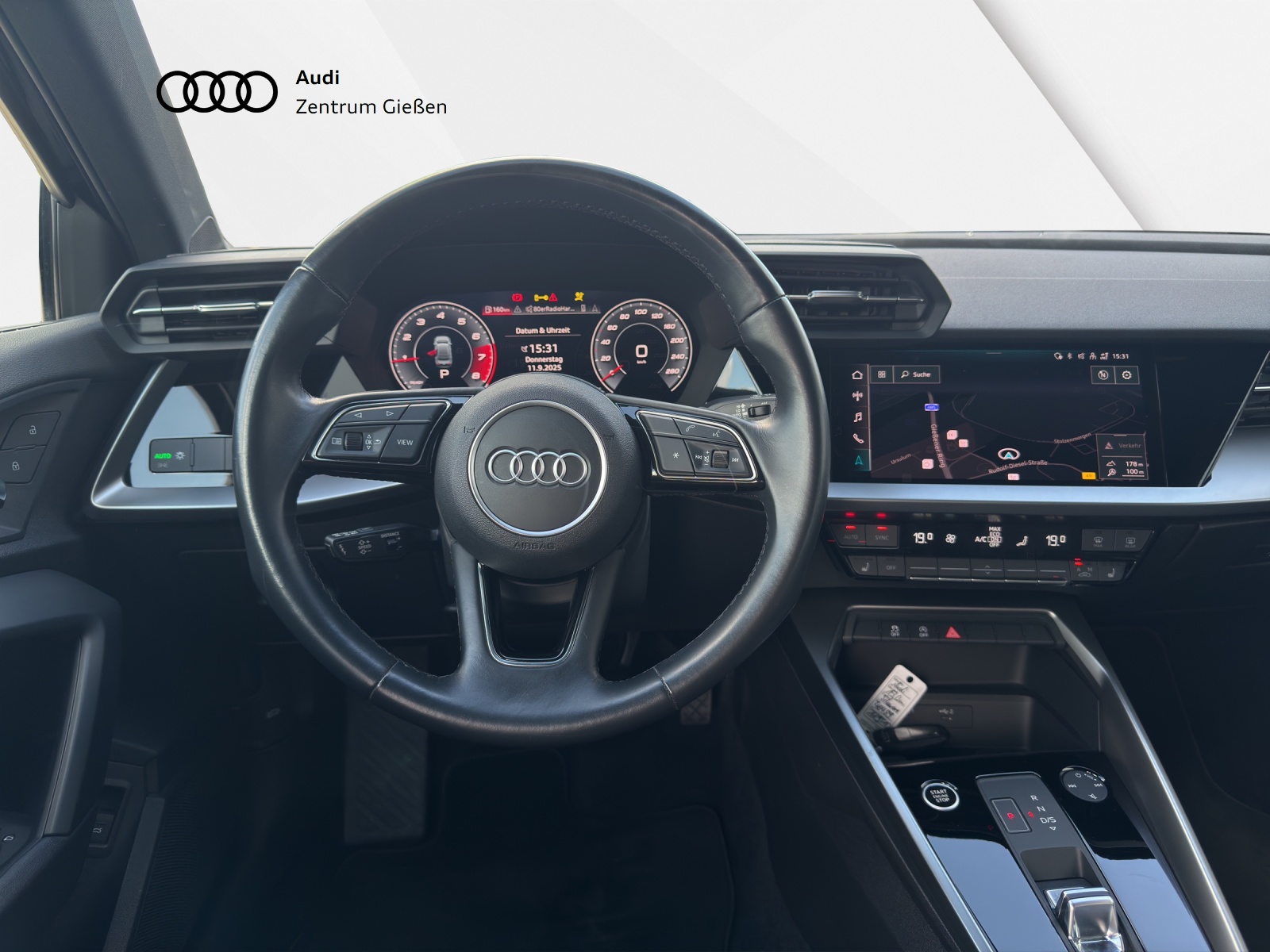 A3 Limousine 30 TFSI S-tronic advanced MMI Navi Plus Businesspaket 