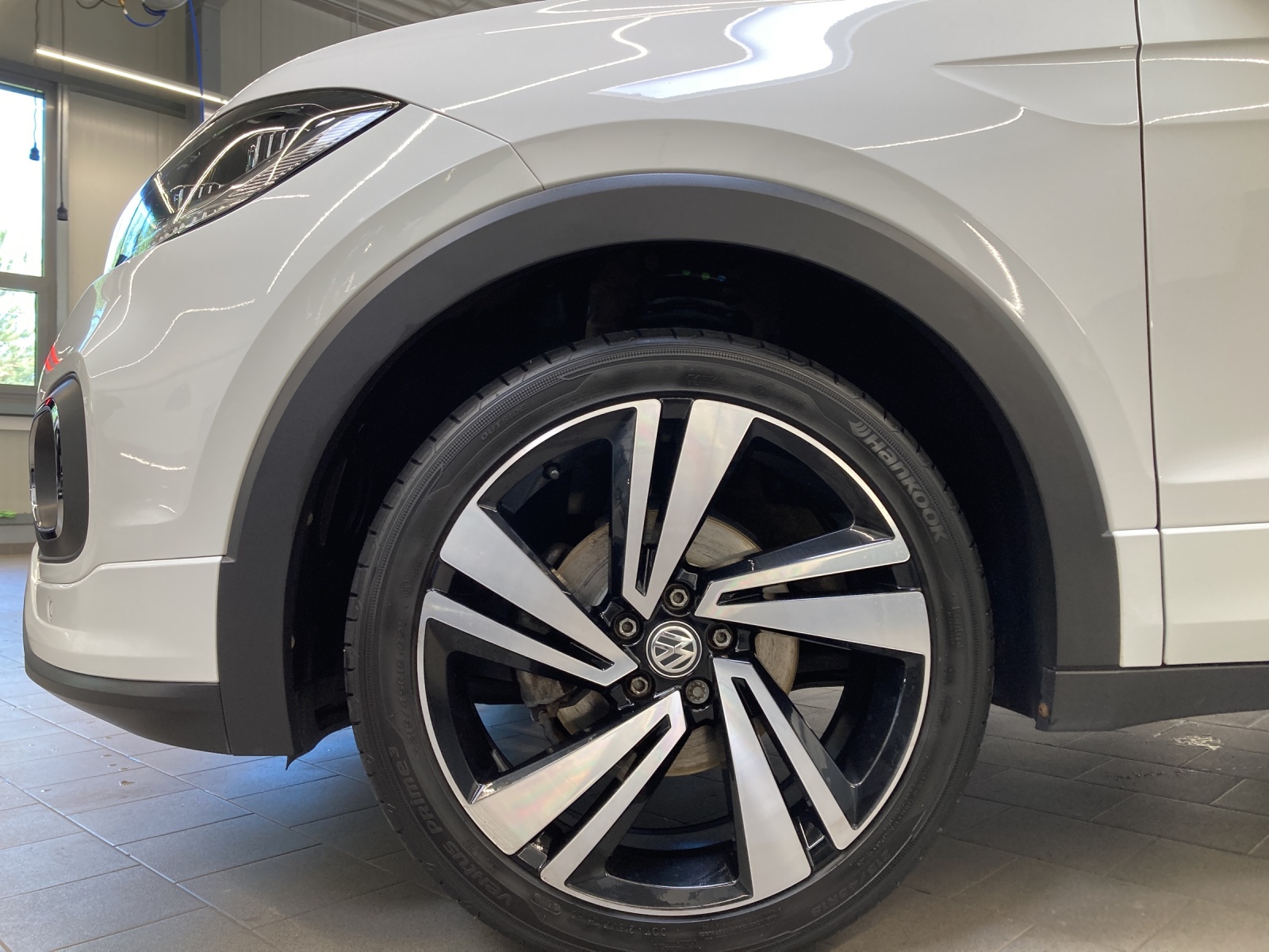 T-Cross TSI DSG Active R-Line-Ext. Navi LED Alu-18Zoll