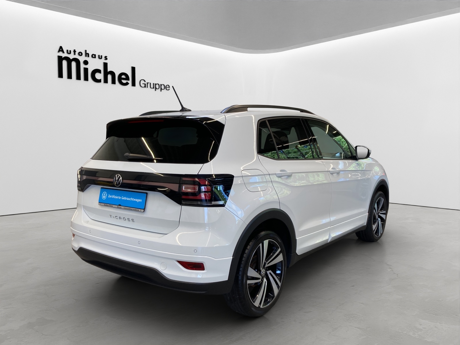 T-Cross TSI DSG Active R-Line-Ext. Navi LED Alu-18Zoll