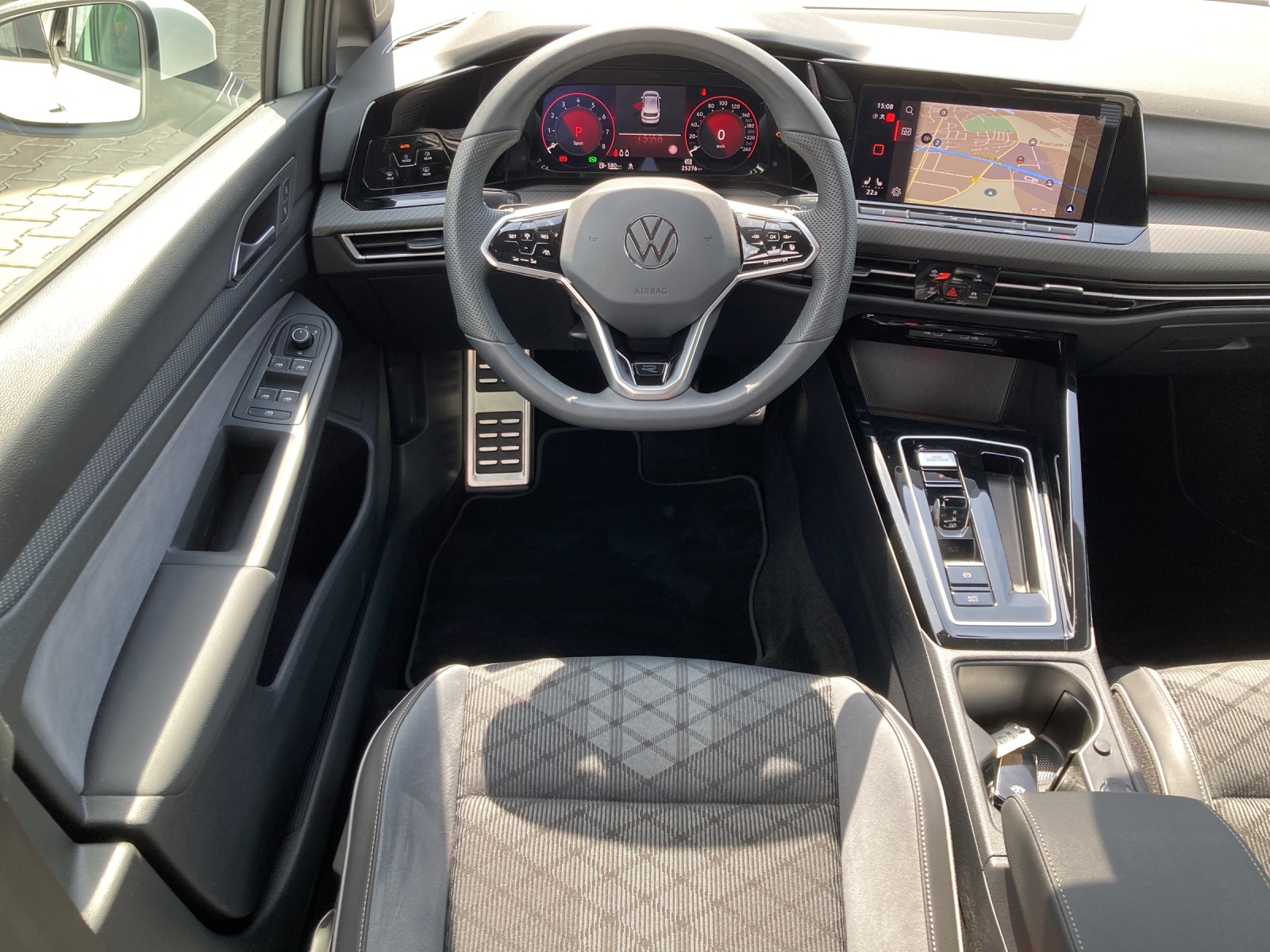 Golf 8 eTSI DSG R-Line 396,-mtl.ohne Anzahlung
