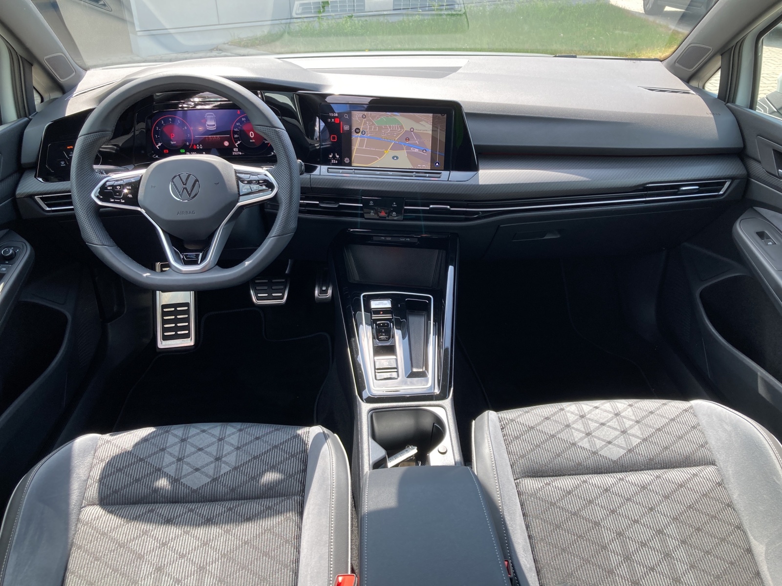 Golf 8 eTSI DSG R-Line 396,-mtl.ohne Anzahlung