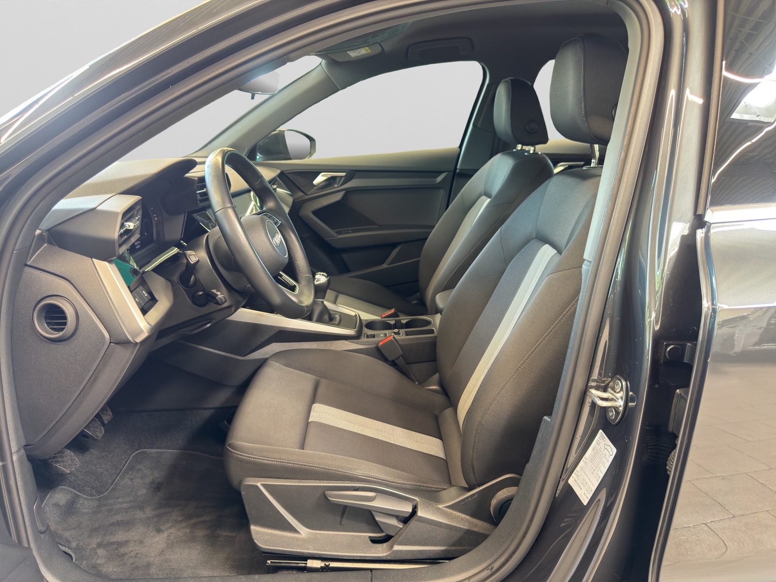 A3 Sportback 30 TDI advanced Navi LED 