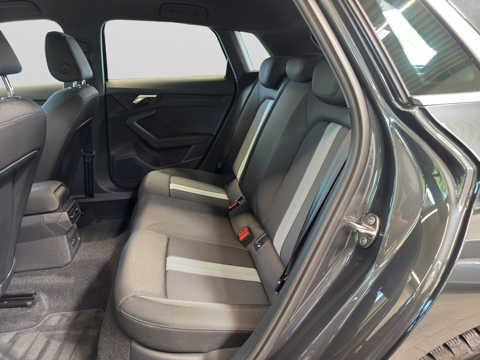 A3 Sportback 30 TDI advanced Navi LED 