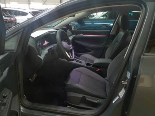 Golf 8 eTSI DSG Goal IQ-Light Navi AHK Kamera