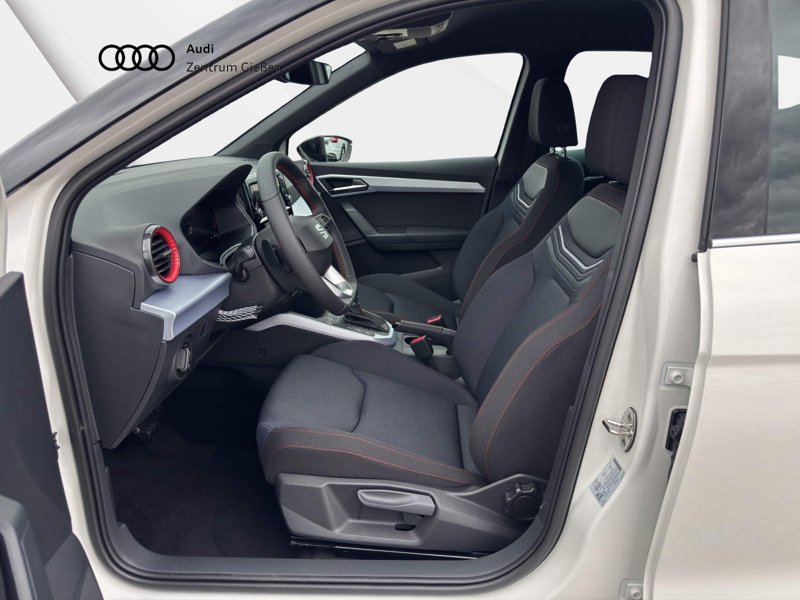 Arona 1.0 TSI DSG FR LED ACC Kamera Vision Plus & Sentinel