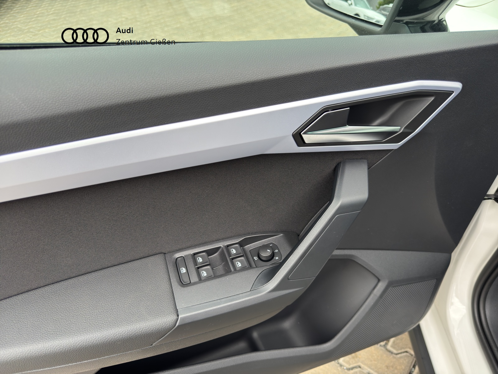 Arona 1.0 TSI DSG FR LED ACC Kamera Vision Plus & Sentinel
