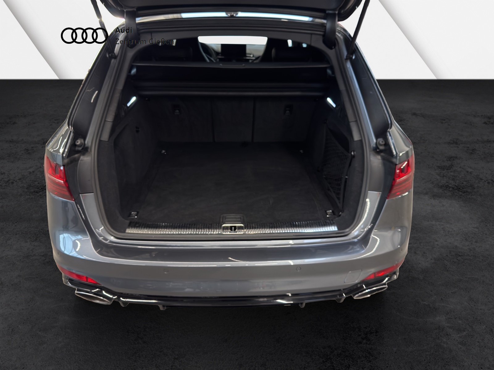 RS 4 Avant 2.9 TFSI quattro Black B&O Matrix Assistenzpaket