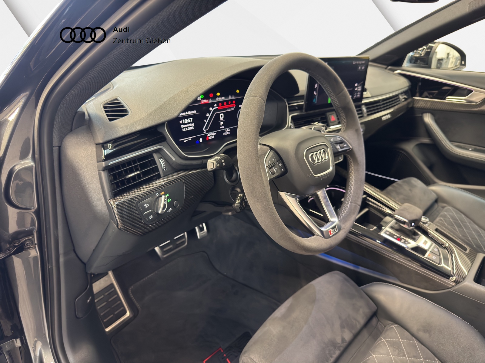 RS 4 Avant 2.9 TFSI quattro Black B&O Matrix Assistenzpaket