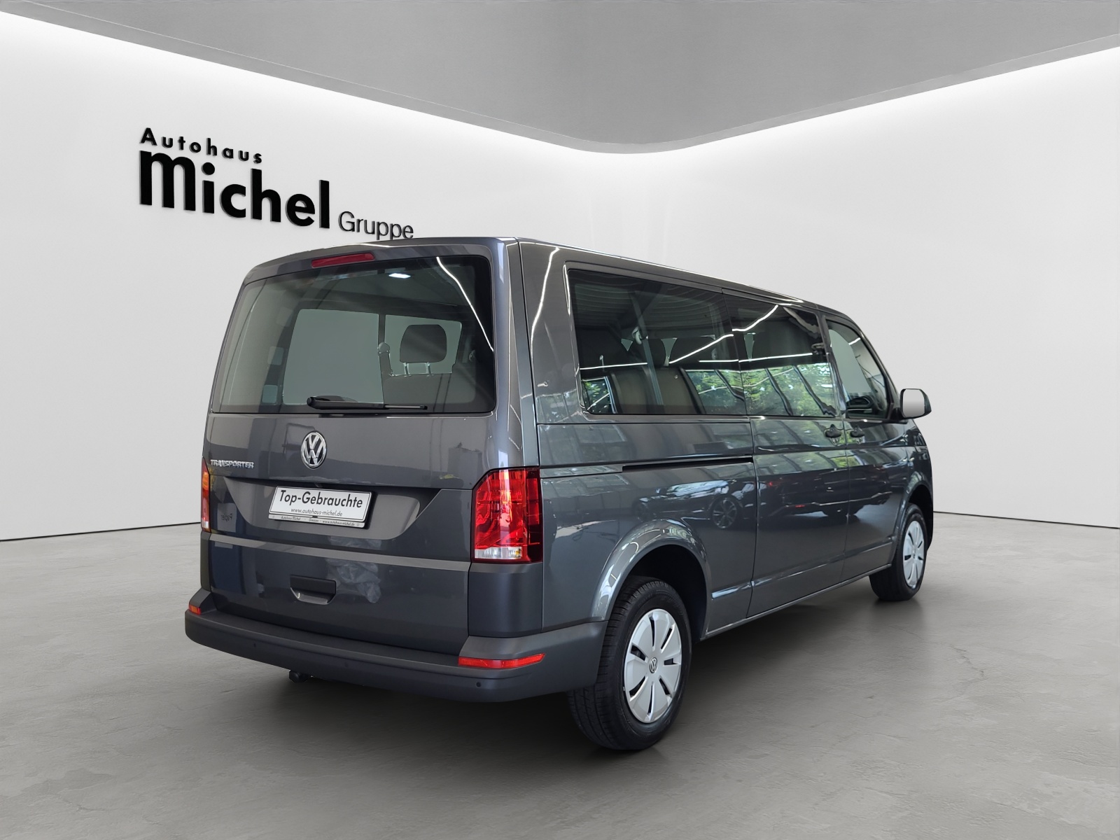 T6 Transporter Kombi 6.1 TDI DSG LR 9 Sitzer Navi Doppelklima PDC Kamera