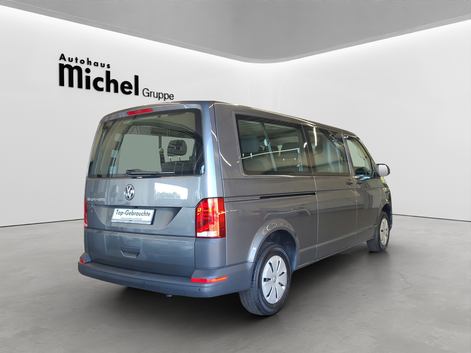 T6 Transporter Kombi 6.1 TDI DSG LR 9 Sitzer Navi Doppelklima PDC Kamera