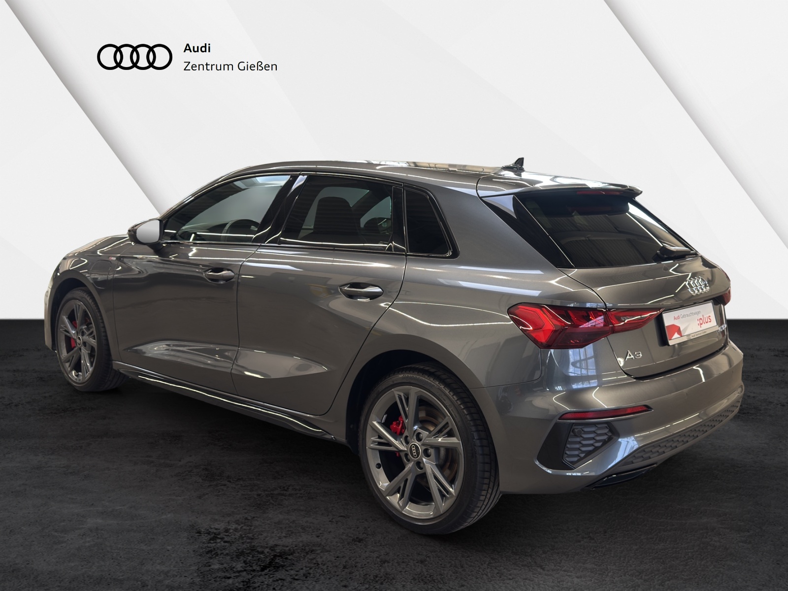 A3 Sportback 45 TFSI e S line Black HuD AHK Kamera LED Navi