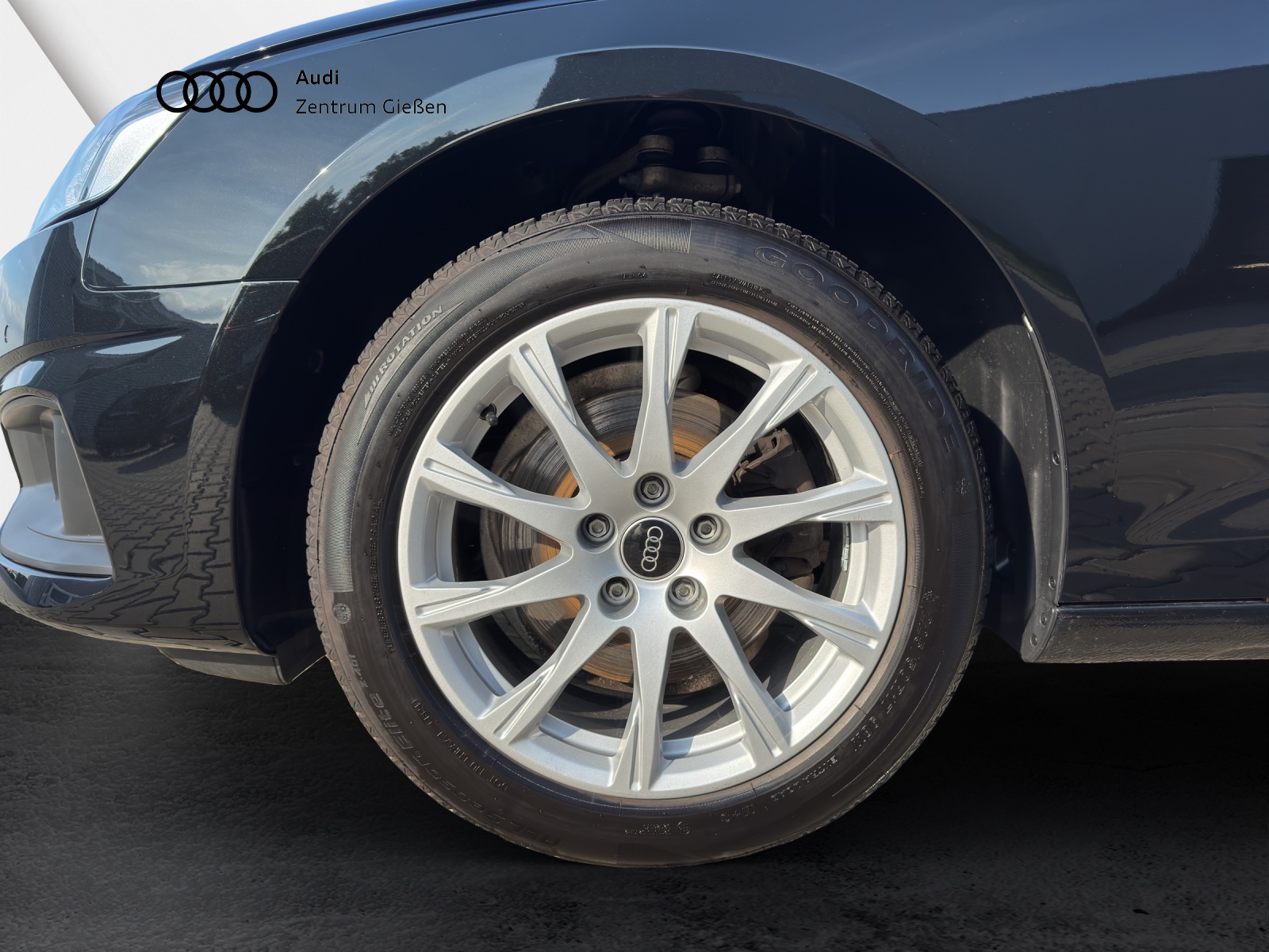 A4 Avant 35 TFSI S-tronic basis Businesspaket MMI Navi Plus