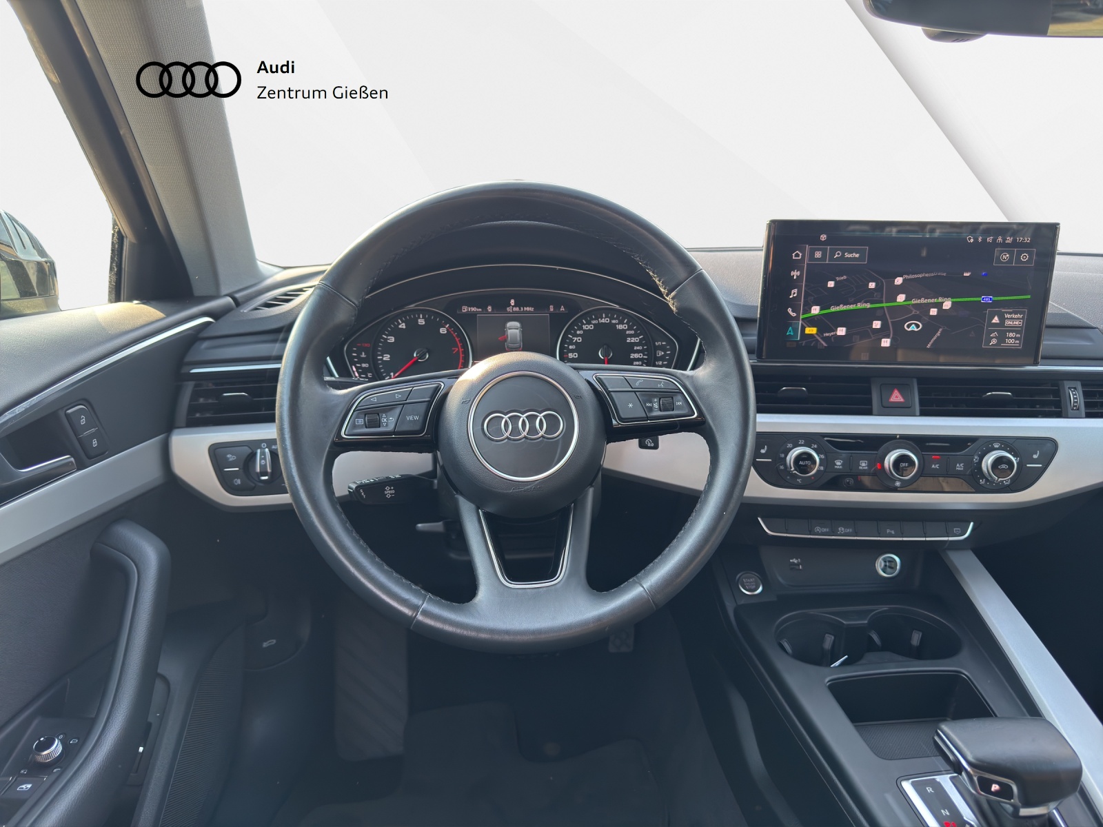 A4 Avant 35 TFSI S-tronic basis Businesspaket MMI Navi Plus