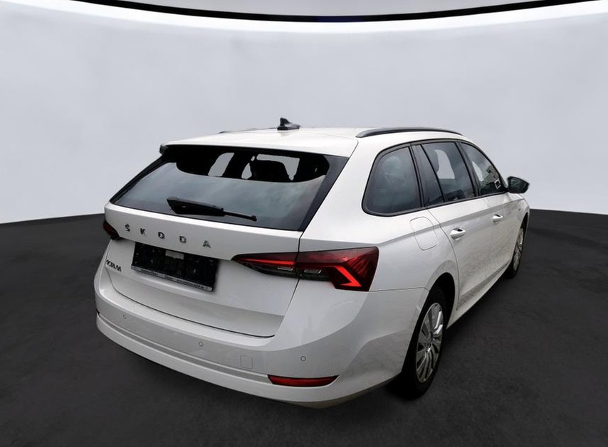 Octavia Combi TDI Ambition LED Navi SmartLink Alu-18Zoll