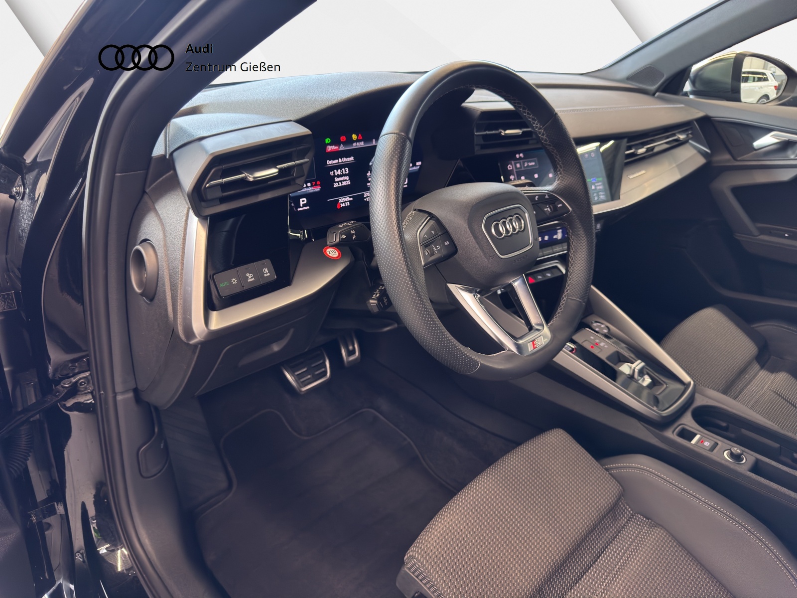 S3 Sportback 2.0 TFSI quattro Black Matrix-LED Assistenzpaket