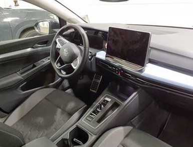 Golf 8 eTSI DSG Life IQ-Light Navi AHK Kamera TravelAssist