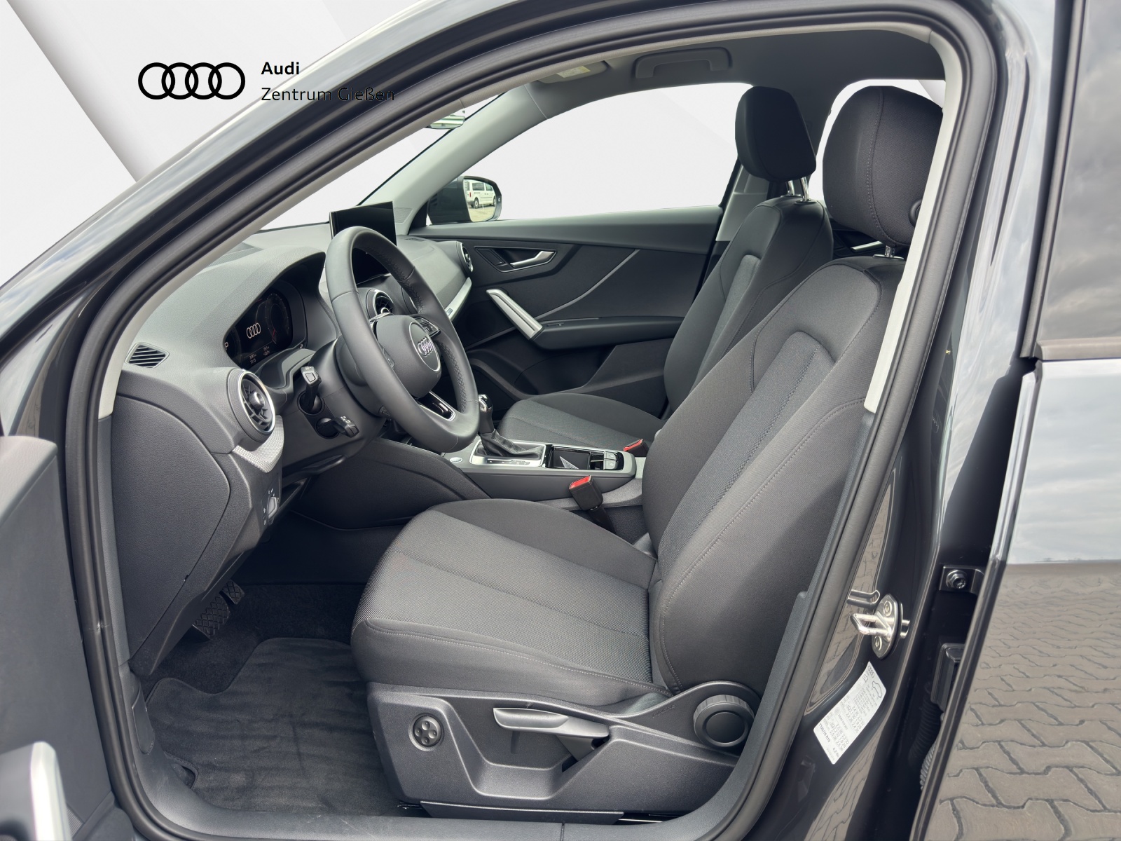 Q2 35 TFSI S tronic advanced Matrix-LED Assistenzpaket Kamera