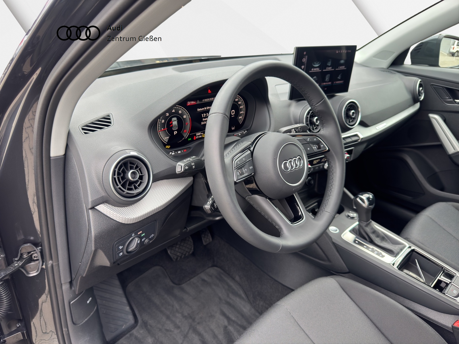 Q2 35 TFSI S tronic advanced Matrix-LED Assistenzpaket Kamera