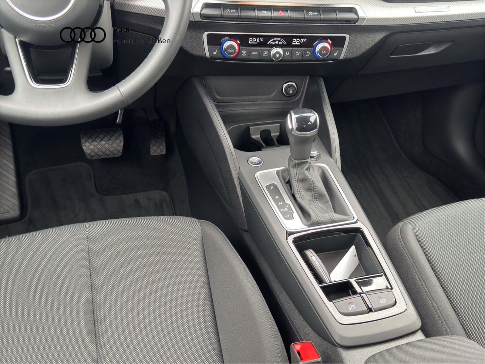 Q2 35 TFSI S tronic advanced Matrix-LED Assistenzpaket Kamera
