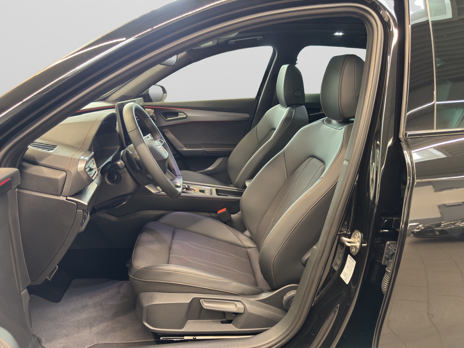 Formentor 1.5 TSI e-Hybrid EDGE Pano AHK Matrix-LED