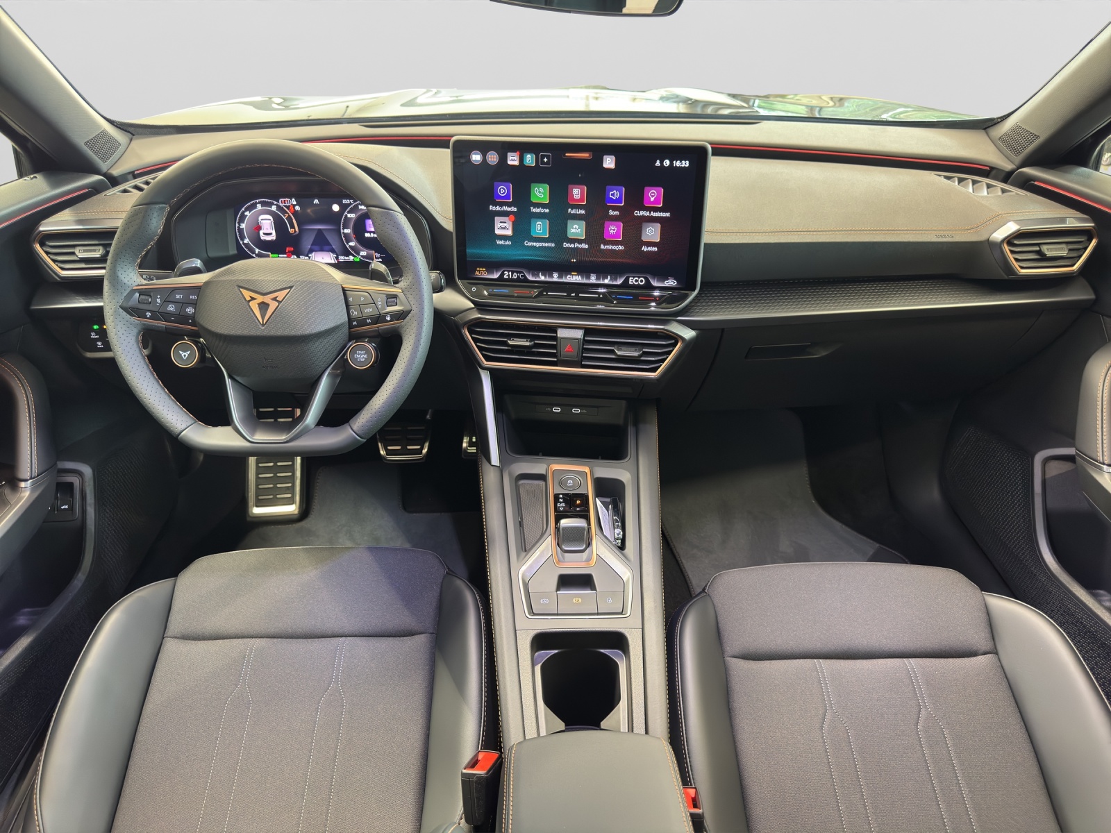 Formentor 1.5 TSI e-Hybrid EDGE Pano AHK Matrix-LED