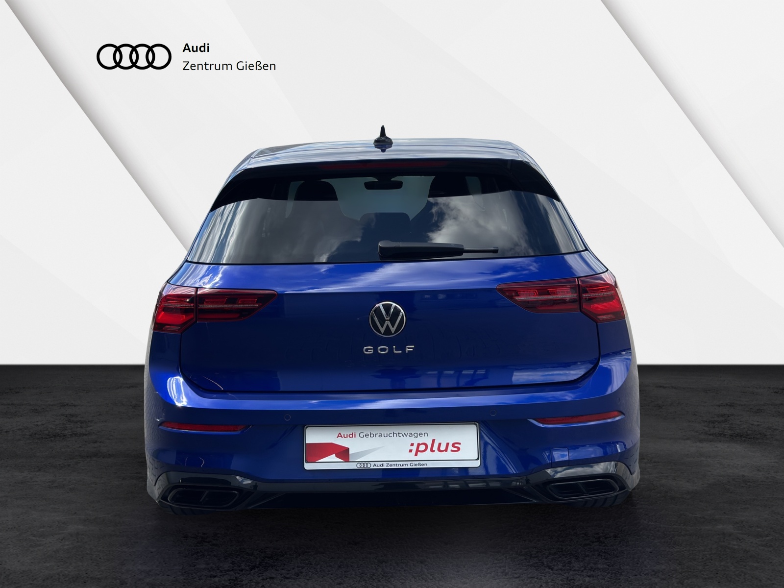 Golf VIII 2.0 TSI 4Motion DSG R-Line Black Style Pano Navi
