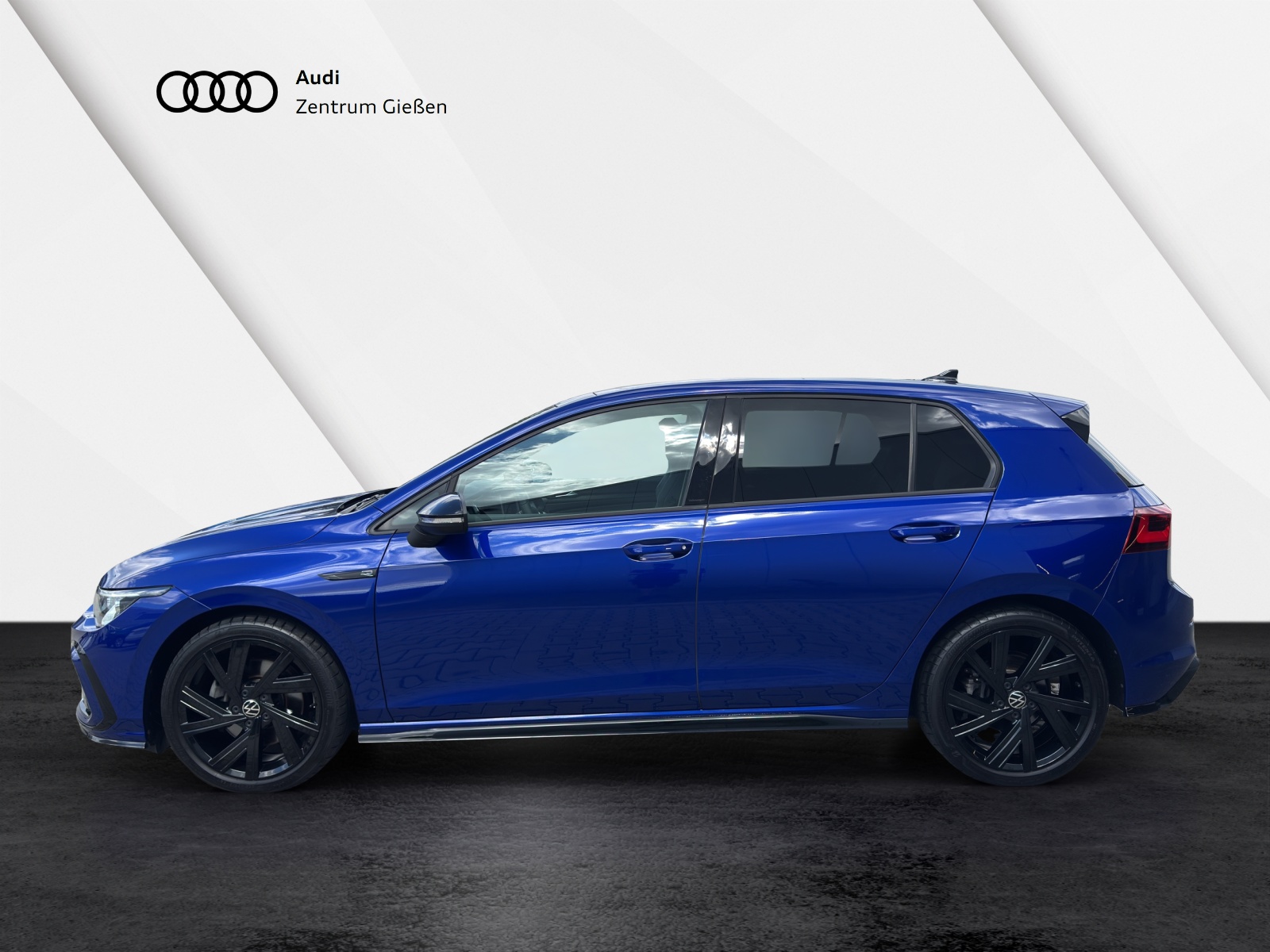 Golf VIII 2.0 TSI 4Motion DSG R-Line Black Style Pano Navi