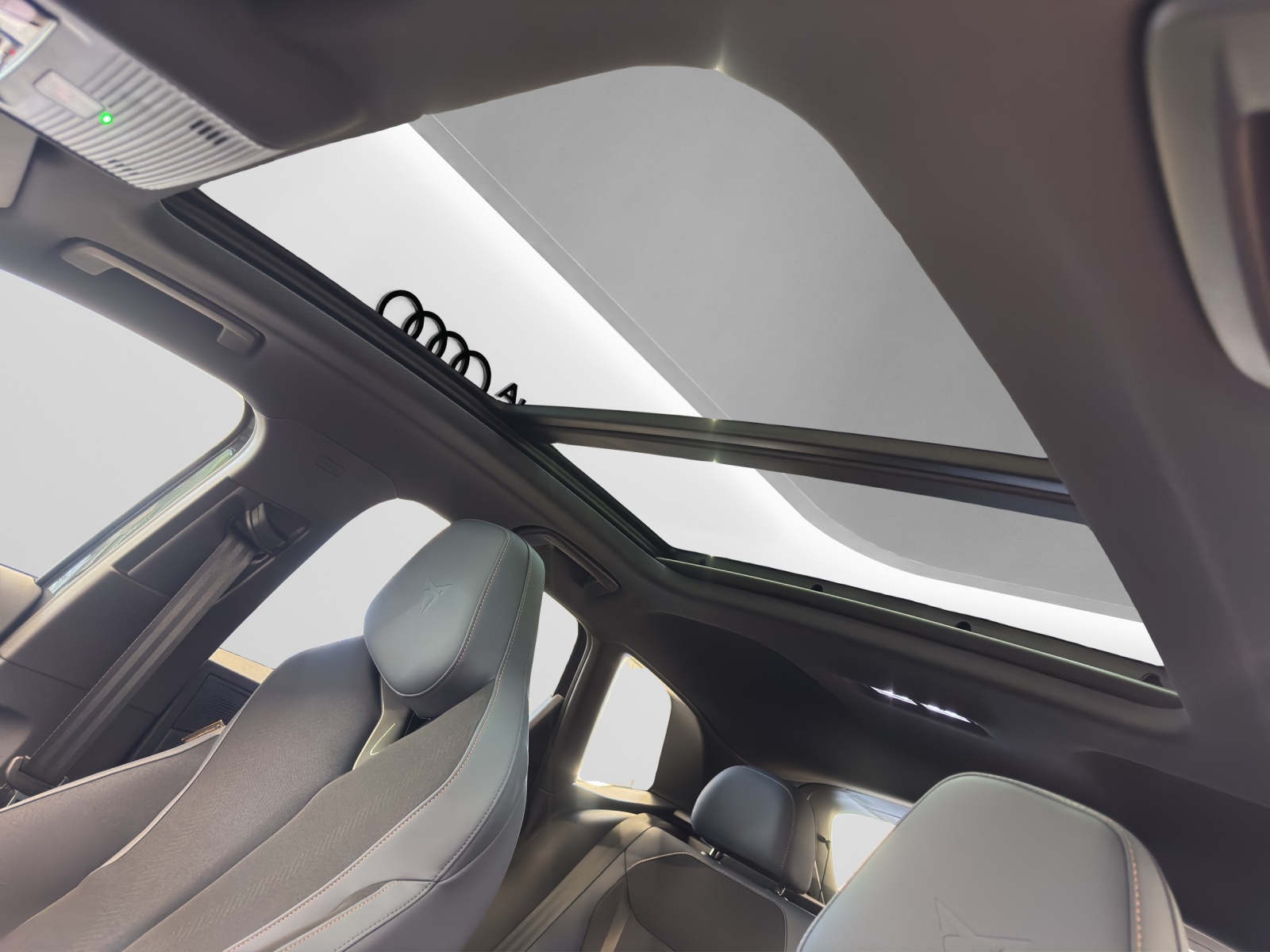 Terramar 1.5 e-Hybrid DSG EDGE AHK Pano LED Kamera