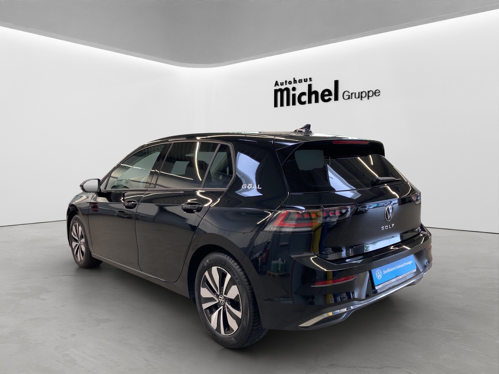Golf 8 eTSI DSG Goal IQ-Light Navi AHK Kamera TravelAssist