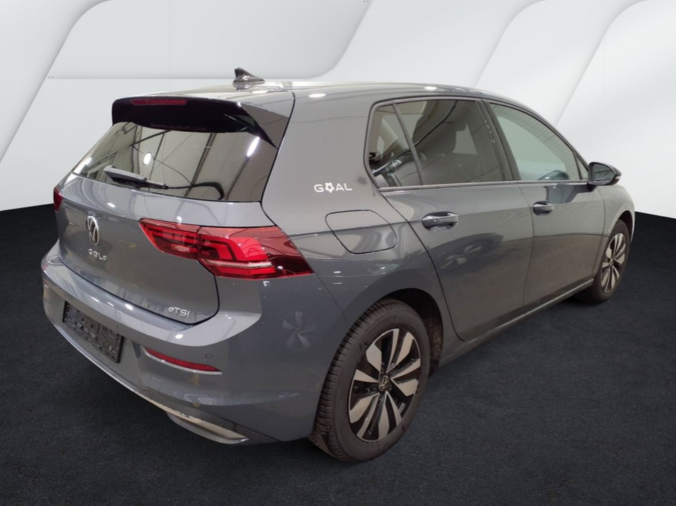 Golf 8 eTSI DSG Goal LED-Plus Navi AHK Kamera TravelAssist