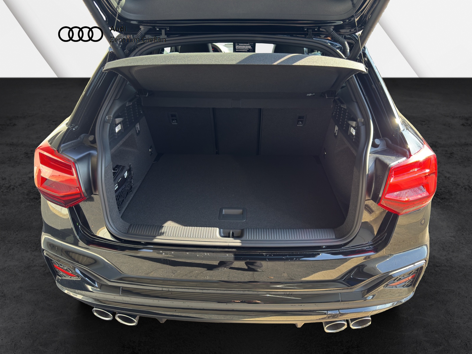 SQ2 2.0 TFSI quattro Black AHK SONOS Kamera Navi